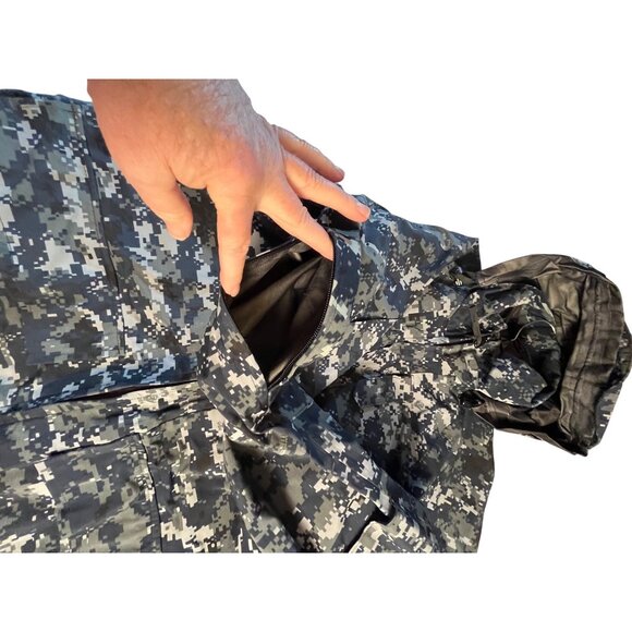 US Navy NWU Gore-Tex Cold Weather Digital Camouflage Parka Large Long Mens - Picture 9 of 16